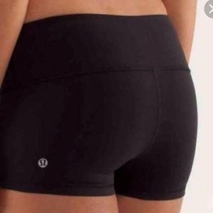 Lululemon Reversible Boogie Short Shorts
